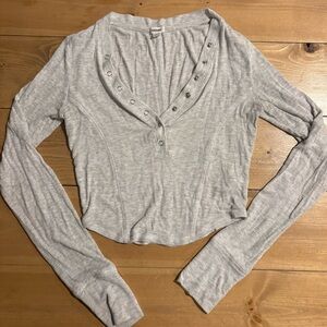 Garage Light Gray Long Sleeve Top